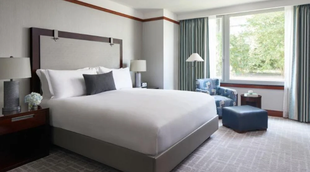Deluxe Guest Room, One King at The Ritz-Carlton Georgetown