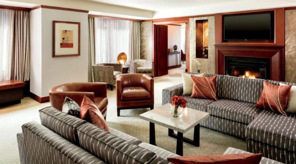 Royal Potomac Suite, One Bedroom Presidential Suite, One King, Fireplace at The Ritz-Carlton Georgetown