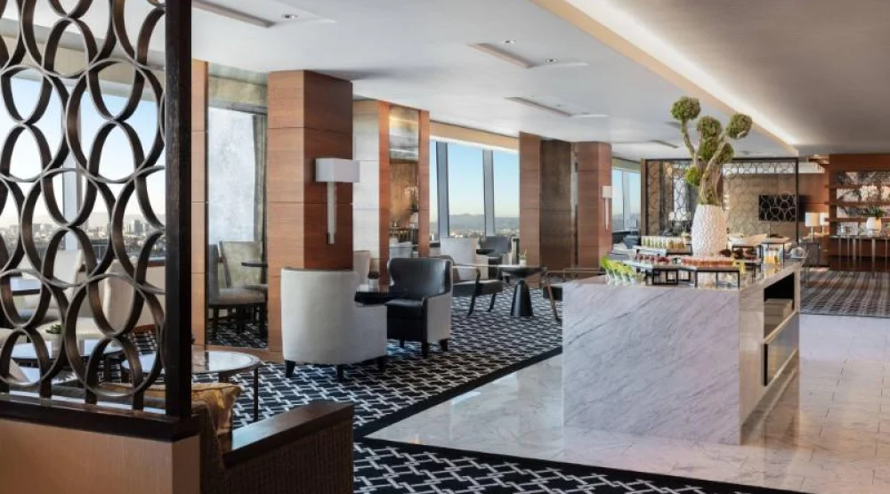 Club Lounge Access, Deluxe Guest Room, Two Queen, City View at The Ritz-Carlton Los Angeles