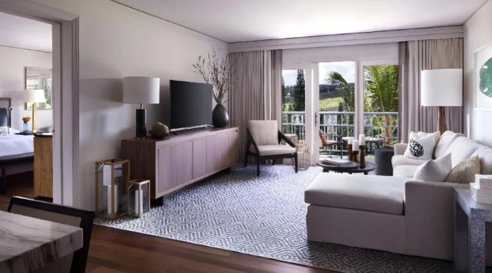 One Bedroom Residential Suite, One King, Sofa Bed, Garden View at The Ritz-Carlton Maui Kapalua