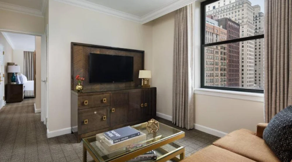 Junior Suite, One Bedroom Suite, One King at The Ritz-Carlton Philadelphia