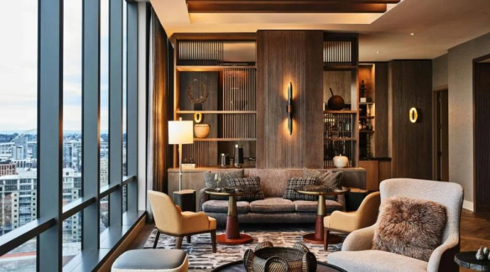 Deluxe Club, Club Lounge Access, Club Guest Room, One King California at The Ritz-Carlton Portland