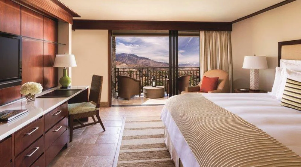 Bed Preference Not Accept, Guest Room, King Or Queen at The Ritz-Carlton Rancho Mirage