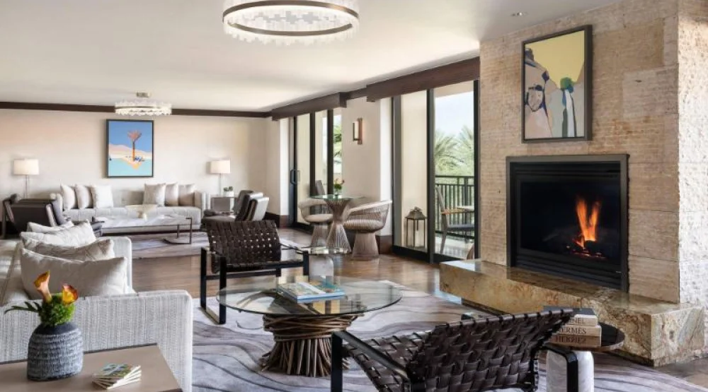 One Bedroom Vista Suite, Club Lounge Access, Residential Suite, One King, Sofa Bed, Balcony at The Ritz-Carlton Rancho Mirage