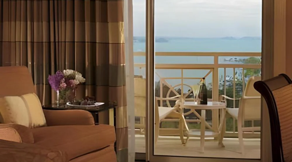 Resort View, Guest Room, One King, Balcony at The Ritz-Carlton Sarasota