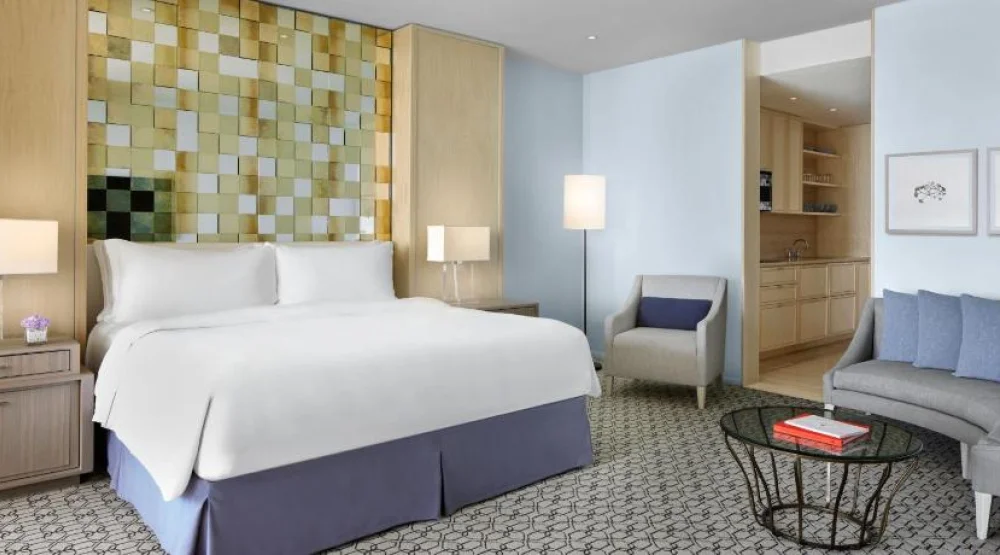 Astor Luxe Guest Room, One King, Oceanfront at The St. Regis Bal Harbour Resort Hotel