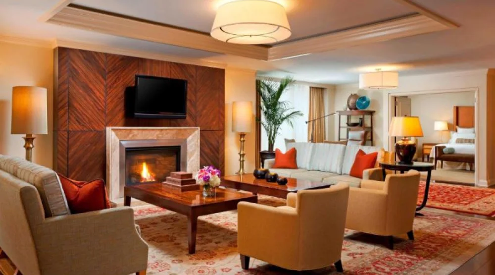 Royal, Suite, One King, Fireplace at The St. Regis Houston