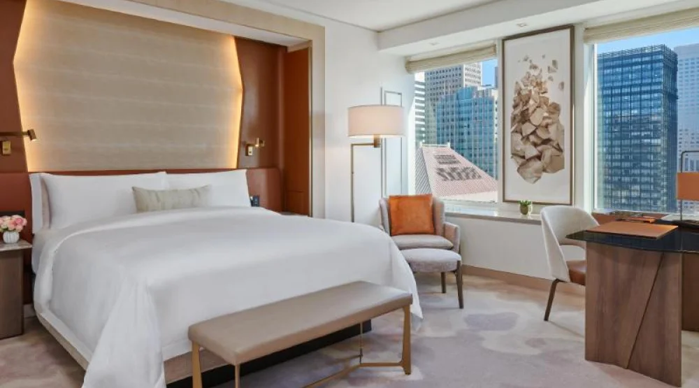 Deluxe, Guest Room, One King at The St. Regis San Francisco