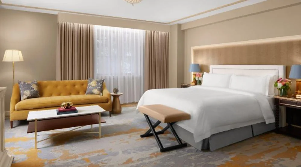 Metropolitan Suite, Suite, One King at The St. Regis Washington DC