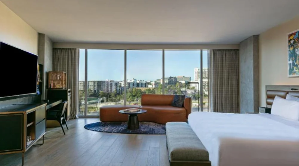 Wonderful Studio One King, One Bedroom Studio Suite, One King, City View at W Nashville