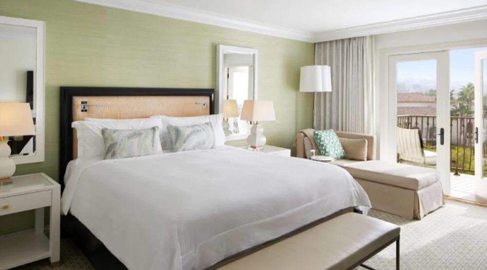 Deluxe Garden View King Room with Balcony at Waldorf Astoria Monarch Beach Resort & Club