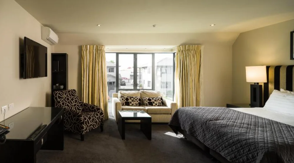 Superior One Bedroom Apartment with Balcony at Canmore Chateau Marlborough