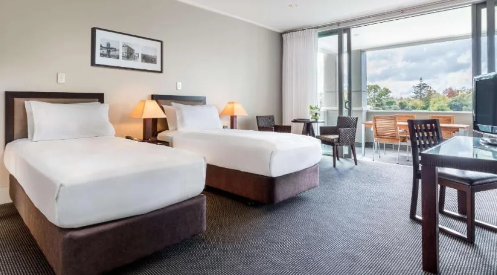 Twin Hilton Guestroom Thermal Valley Views View at Hilton Lake Taupo