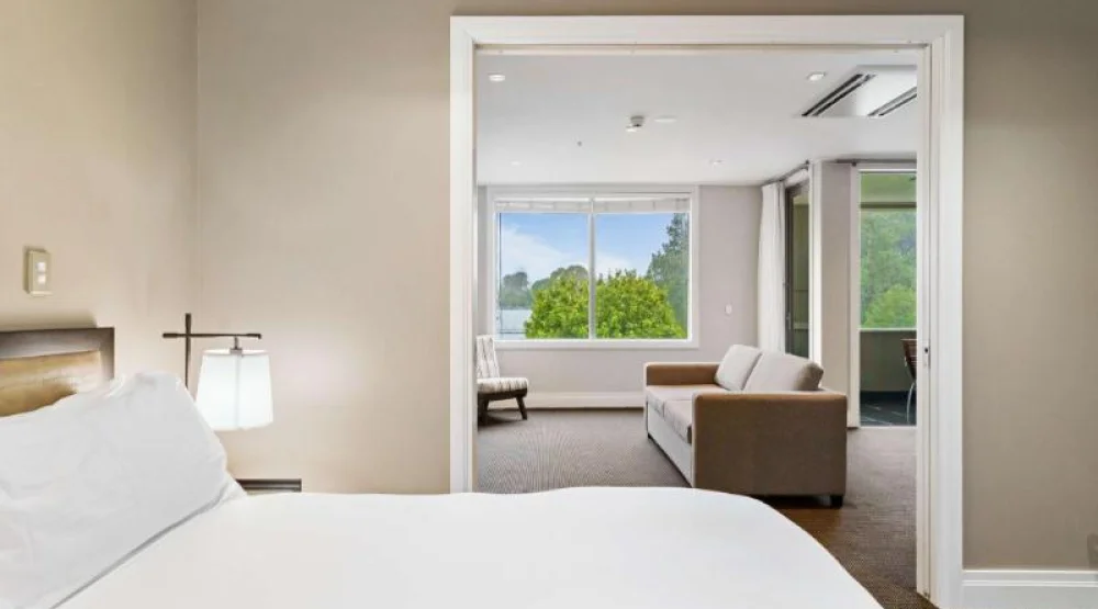 King Junior Suite at Hilton Lake Taupo