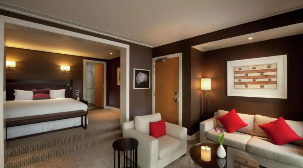 King Hilton Deluxe Lake View at Hilton Queenstown Resort & Spa