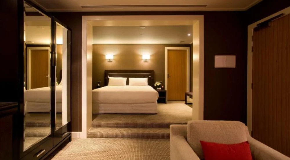 King Hilton Relaxation Room at Hilton Queenstown Resort & Spa