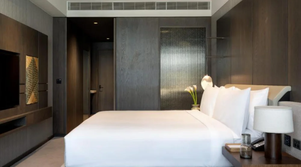 One King Classic Harbour View Club Lounge Access at Intercontinental Auckland