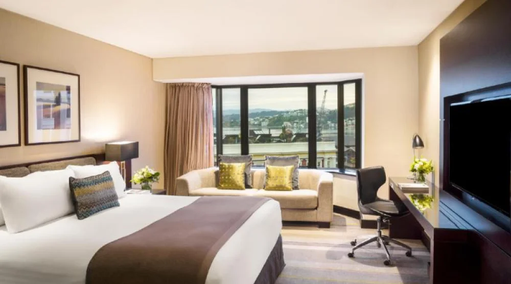 One King Junior Suite Club Lounge Access City View at Intercontinental Wellington