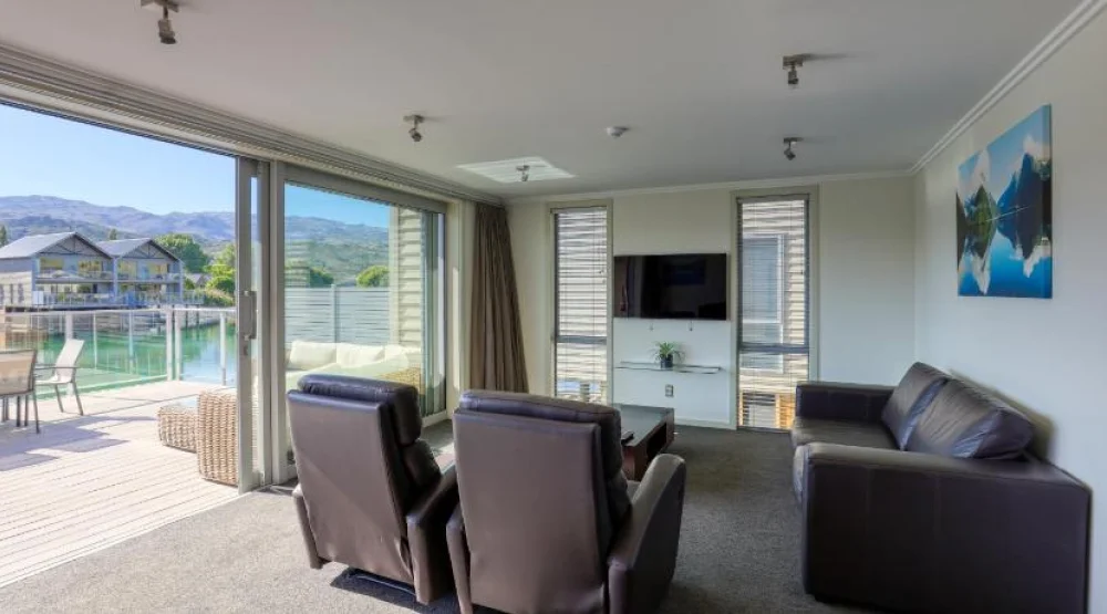 1-bedroom Villa at Marsden Lake Resort Central Otago