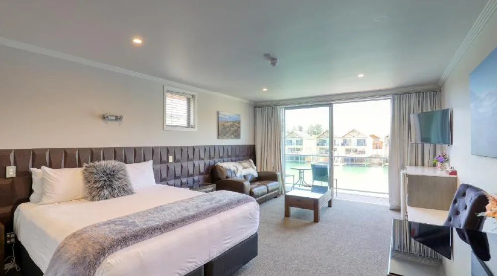 Double Studio with Balcony at Marsden Lake Resort Central Otago