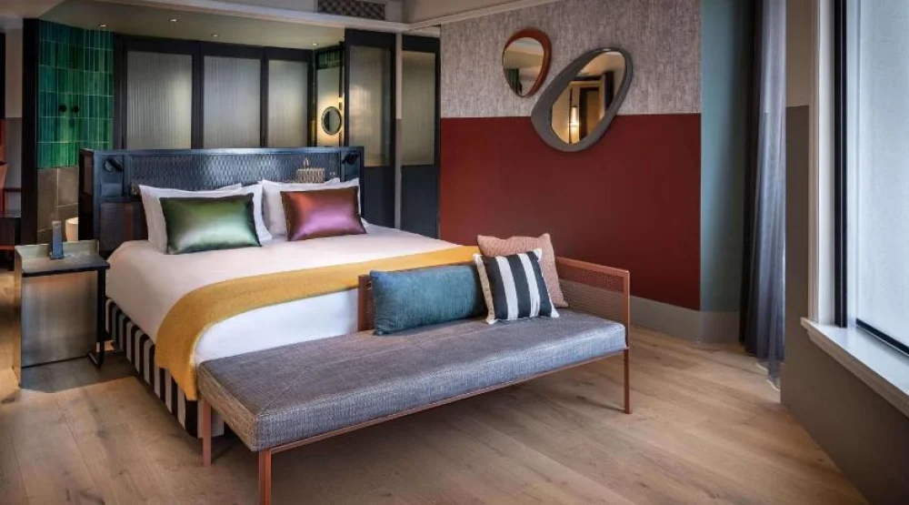 Junior Suite at QT Auckland