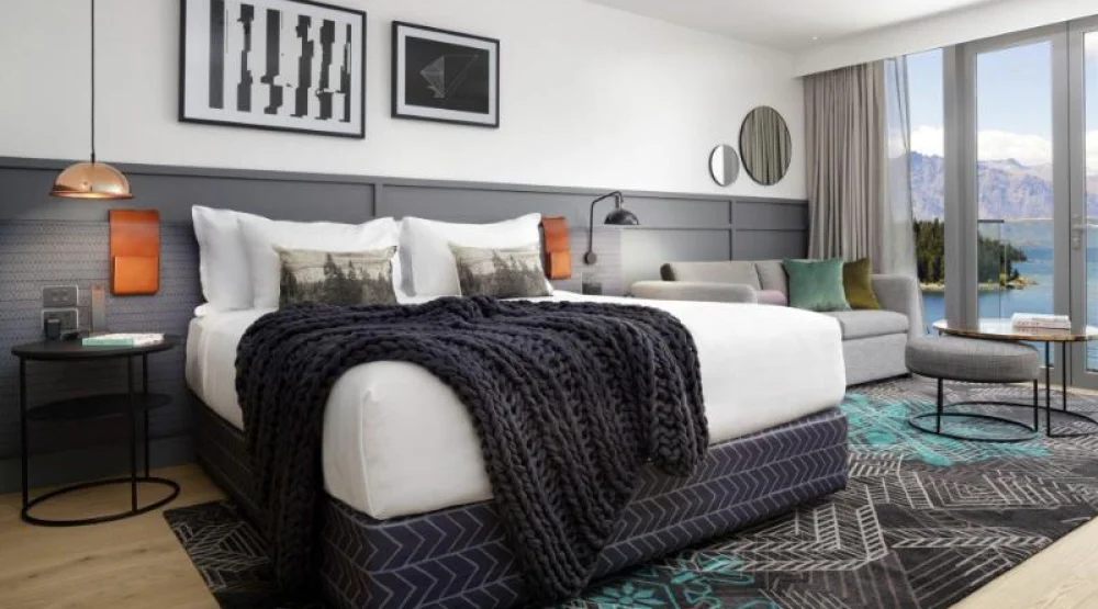 Superior - One King Bed at QT Queenstown