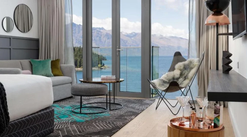 Remarkable King Room at QT Queenstown
