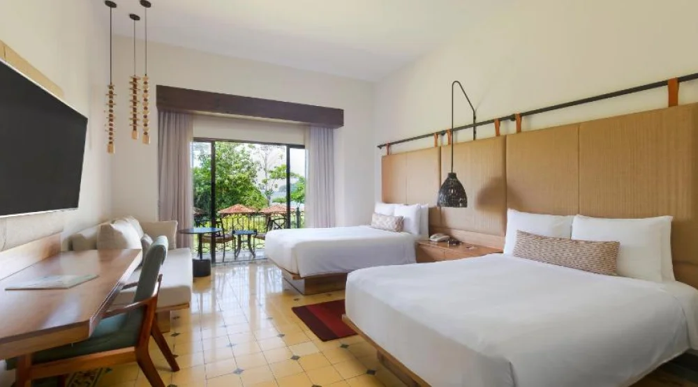 Guest Room, Two Double, Balcony at Los Suenos Marriott Ocean & Golf Resort