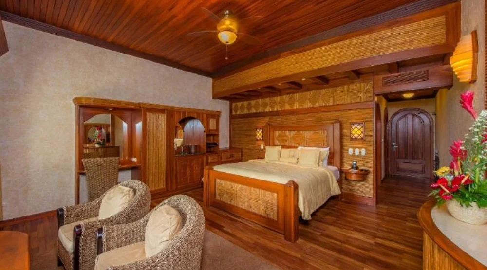 Alta Vista Guest Room at The Springs Resort & Spa