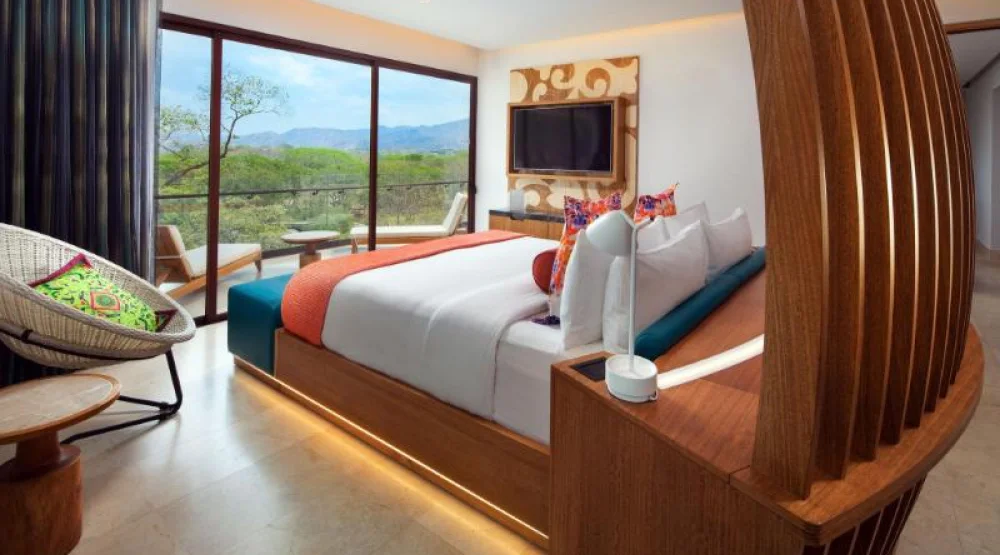 Deluxe Suite, One Bedroom Suite, One King, Partial Ocean View, Balcony, Plunge Pool at W Costa Rica Reserva Conchal