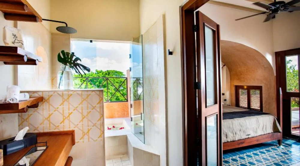 Deluxe Rooftop Suite King at Cigno Hotel