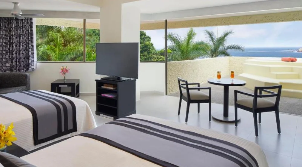 Preferred Club Junior Suite with Jacuzzi Double - All Inclusive at Dreams Huatulco Resort & Spa