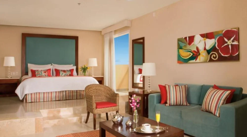 Family Suite - All Inclusive at Dreams Jade Resort & Spa