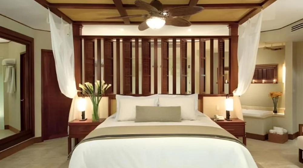 Premium Deluxe with Plunge Pool King Bed - All Inclusive at Dreams Riviera Cancun Resort & Spa