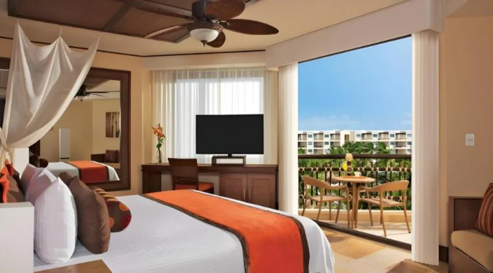 Premium Family Suite - All Inclusive at Dreams Riviera Cancun Resort & Spa