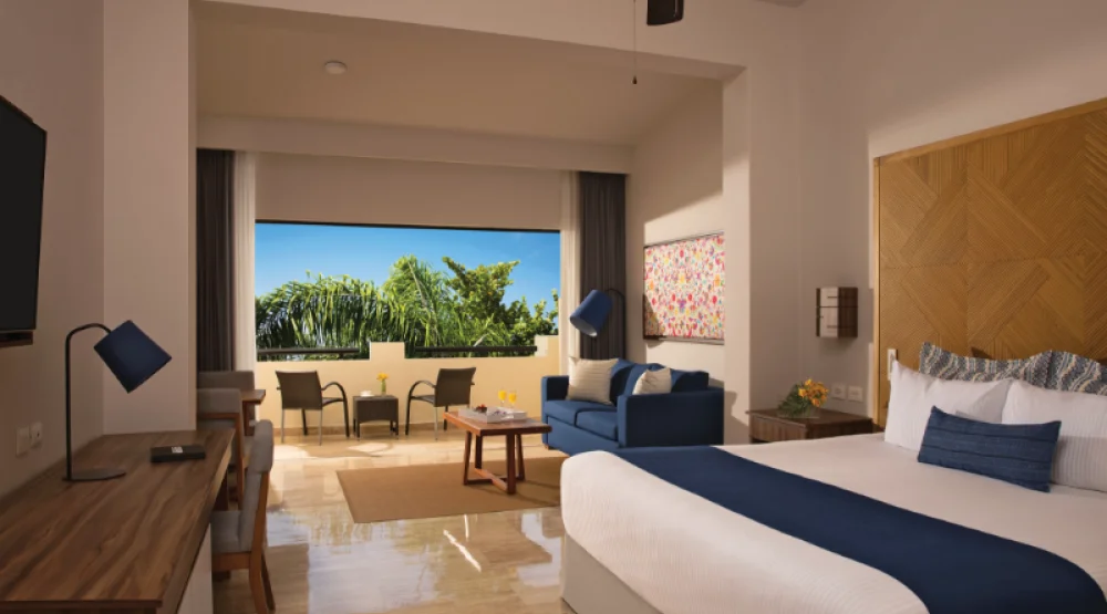 Preferred Club Family Junior Suite Tropical View - All Inclusive at Dreams Sapphire Resort & Spa