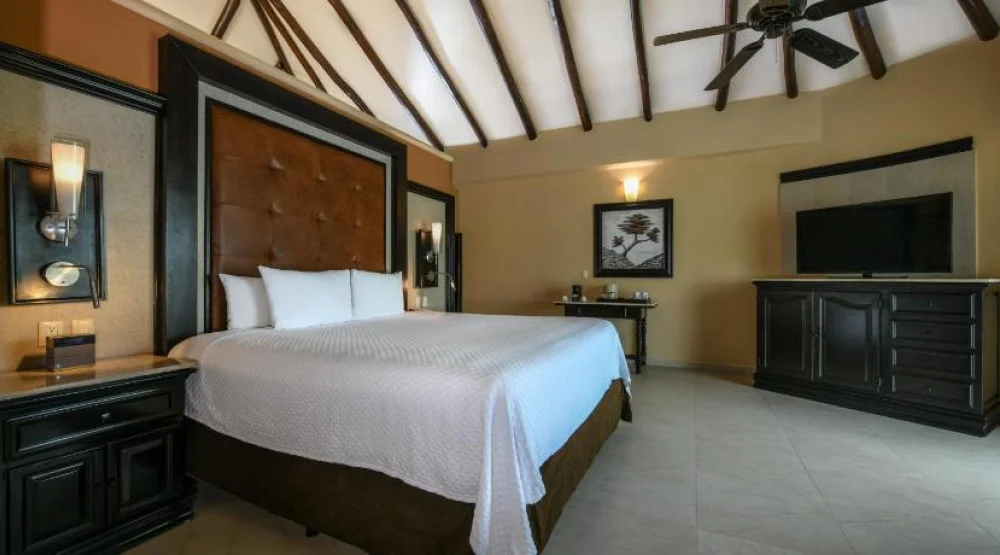 Suite with Private Pool at El Dorado Casitas Royale
