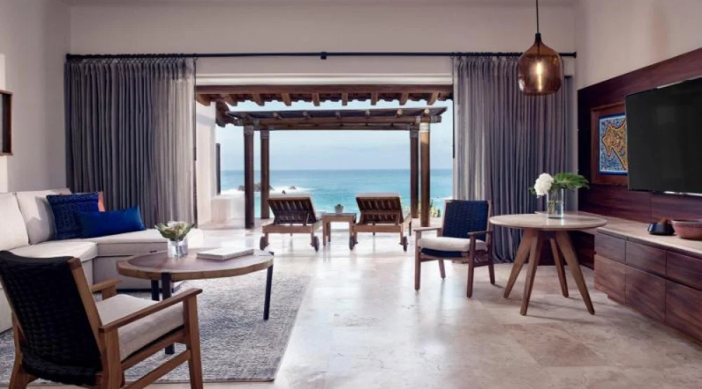 Oceanfront Plunge Pool Suite at Four Seasons Resort Punta Mita