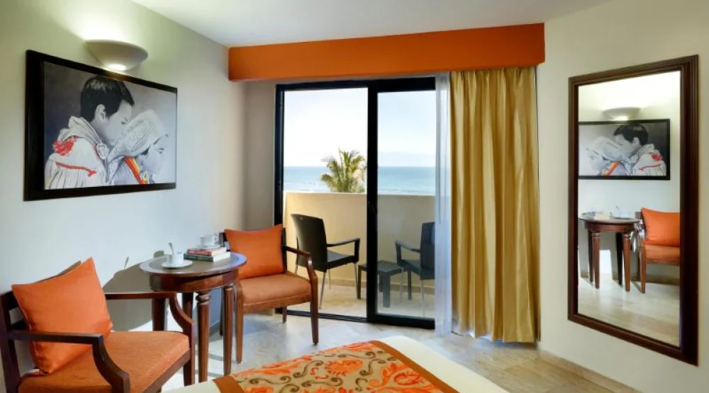 Deluxe Oceanfront Room at Grand Palladium Vallarta Resort & Spa
