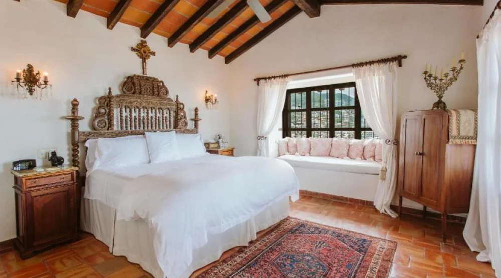 Master Suite - San Jose at Hacienda San Angel