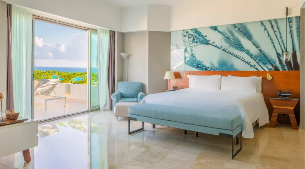 Honeymoon Suite at Hotel Live Aqua Beach Resort Cancun