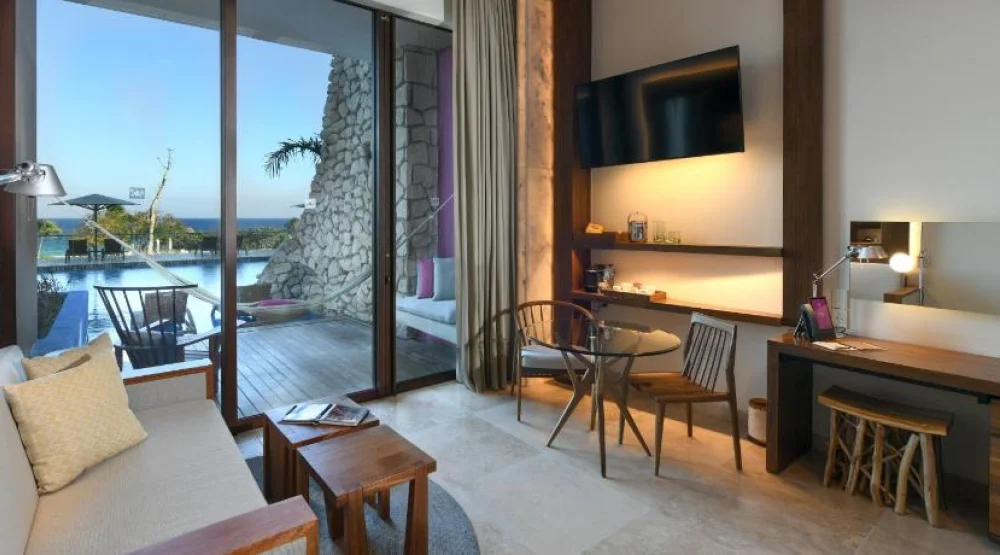 Swim-up Ocean Front at Hotel XCaret Mexico