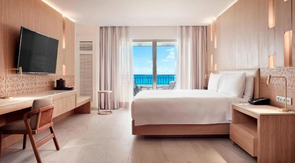 Jw Luxury Suite, Junior Suite, One King, Sofa Bed, Balcony at JW Marriott Cancun Resort & Spa