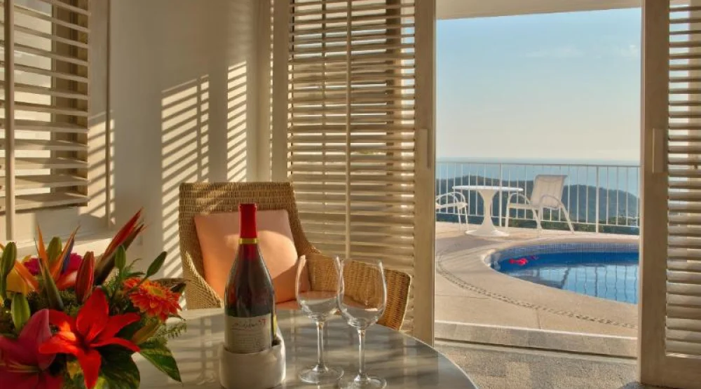 Junior Suite at Las Brisas Acapulco