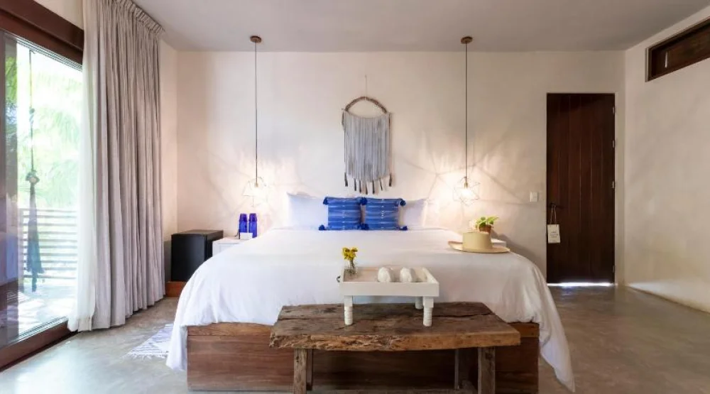 Deluxe Double Room with Balcony - Beach Side at Lula Tulum