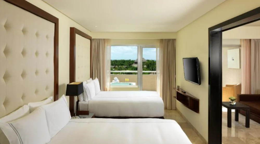 Suite - Nature View at Paradisus La Perla Adults Only