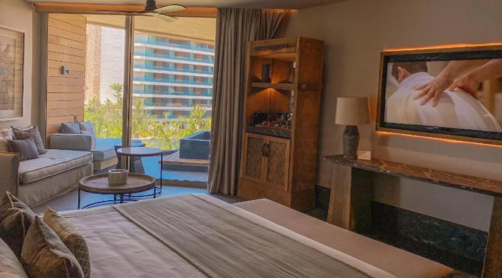 Preferred Club Junior Suite Swim Out Ocean Front at Secrets Moxche Playa del Carmen