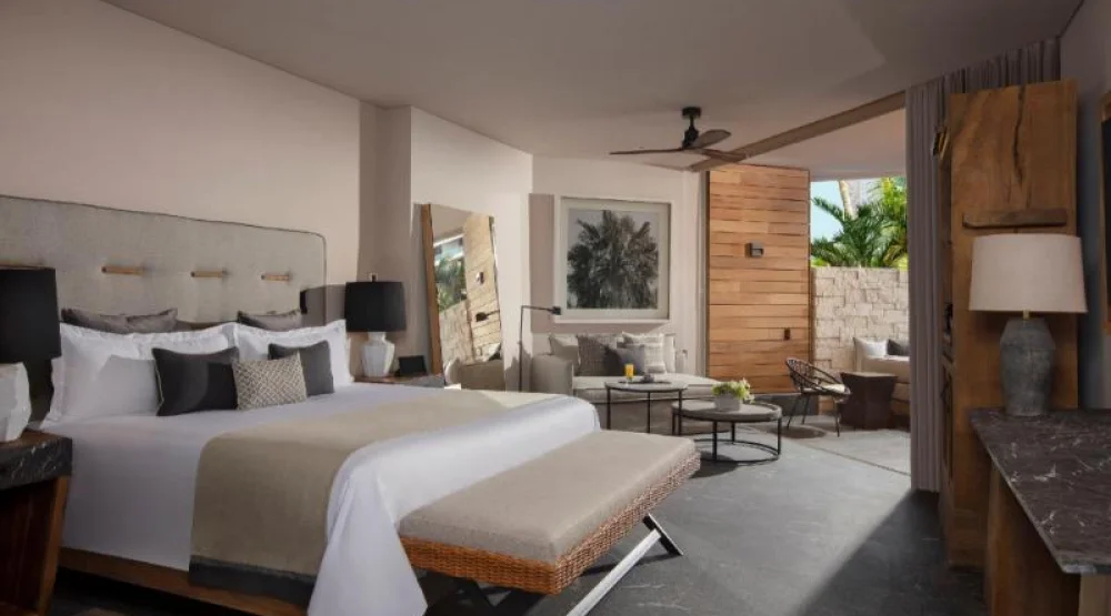 Preferred Club Junior Suite Swim Out King at Secrets Moxche Playa del Carmen