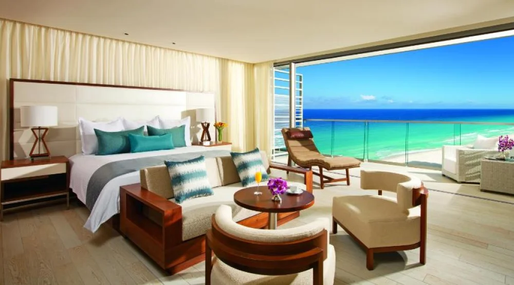 Preferred Club Junior Suite Ocean View King - All Inclusive at Secrets The Vine Cancun
