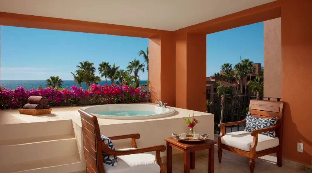Deluxe Ocean View Room with Hot Tub and Double Beds at Zoetry Casa del Mar Los Cabos